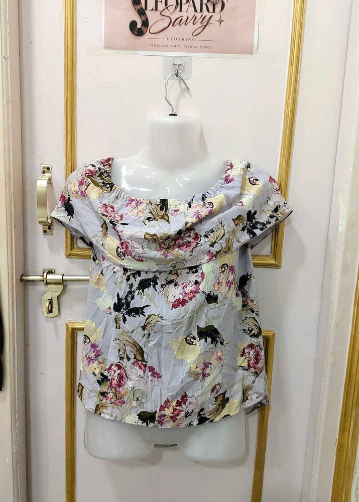 plus size .Chic Floral Off-Shoulder Top