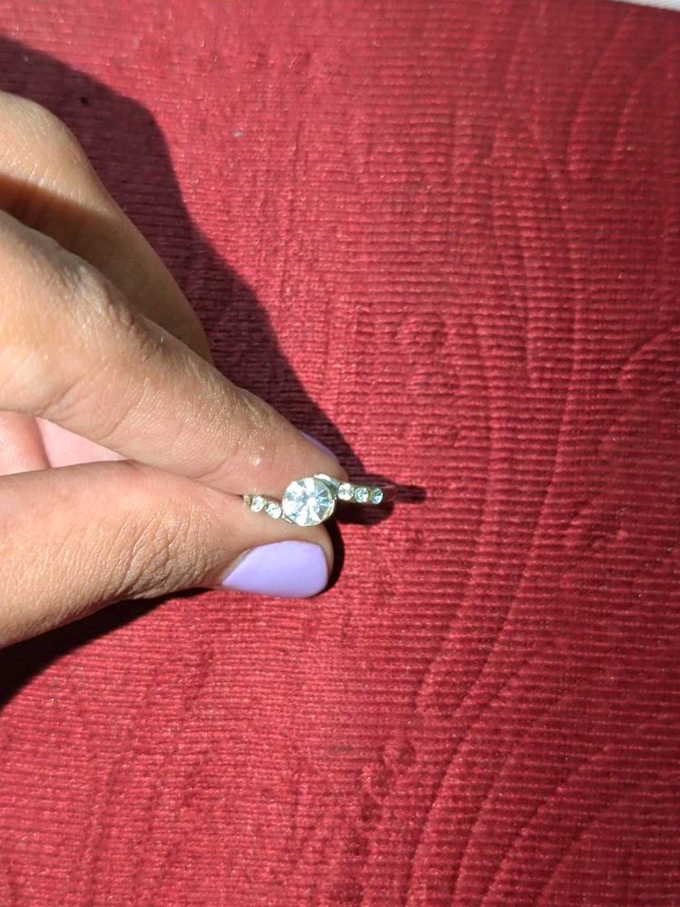Sparkling Ring