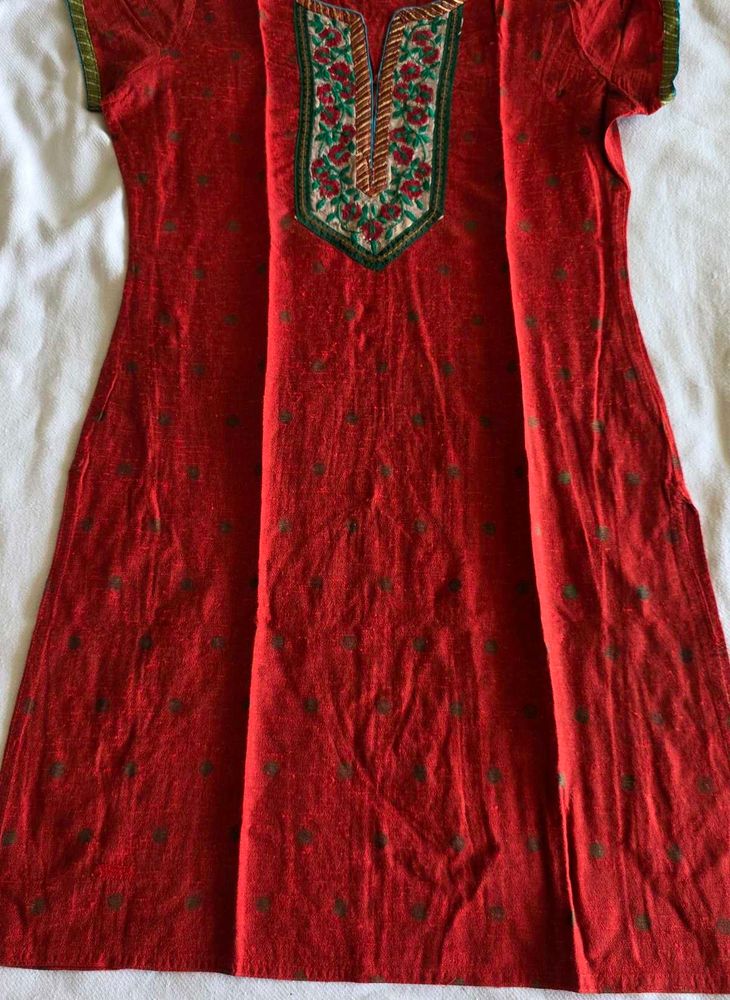Red Printed Kurta with Embroidered Neck