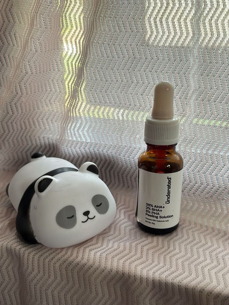 Underrated Peeling Solution Serum &amp; Panda Lamb