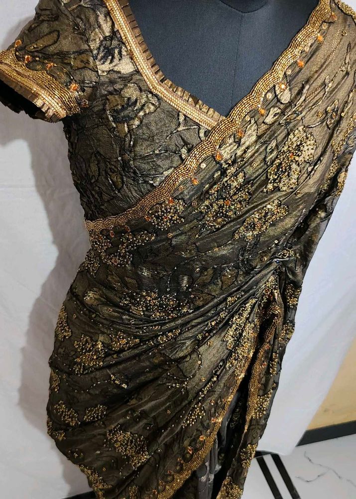 Designer Embroidered hand work 💯 very expensive �
