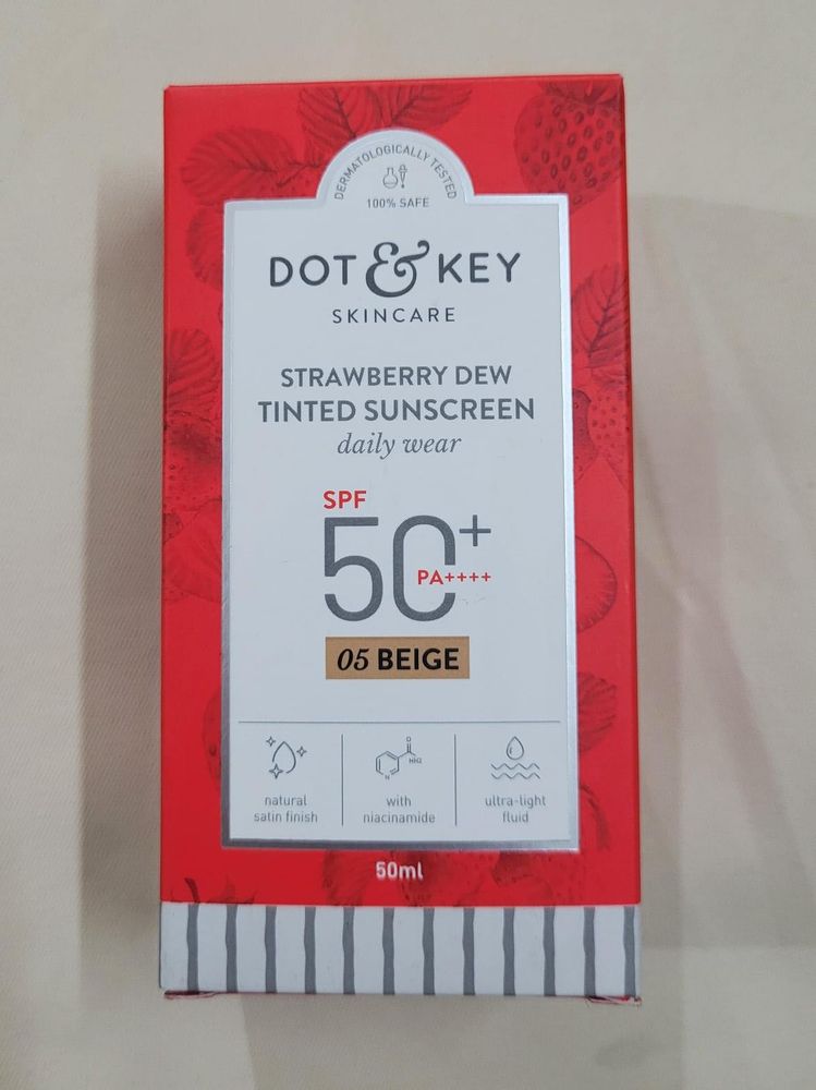 DOT &amp; KEY Strawberry Dew Tinted Sunscreen SPF 50