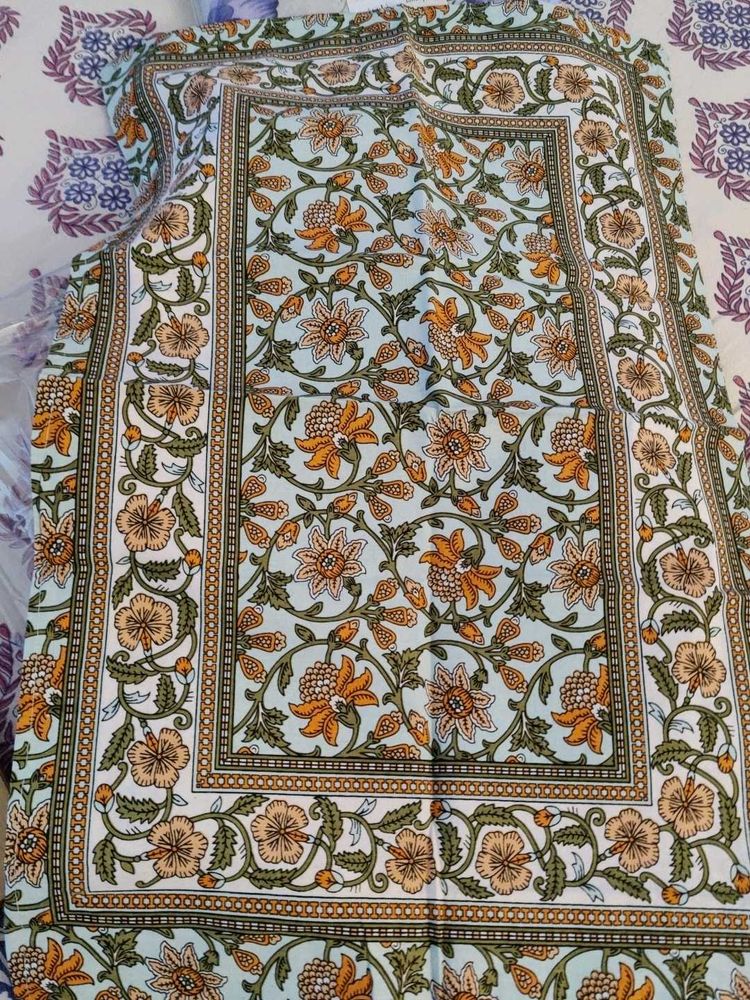Bedcover With Pillow Covers