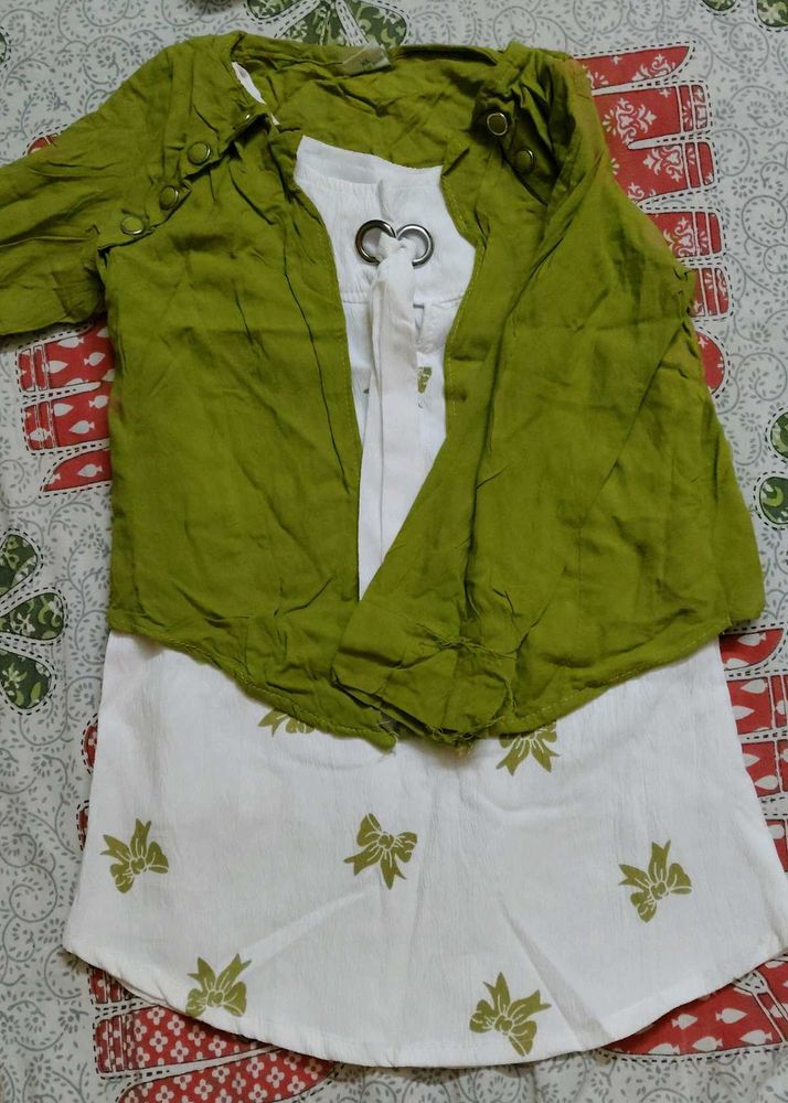 Olive Green Kurta Set with Bow Print