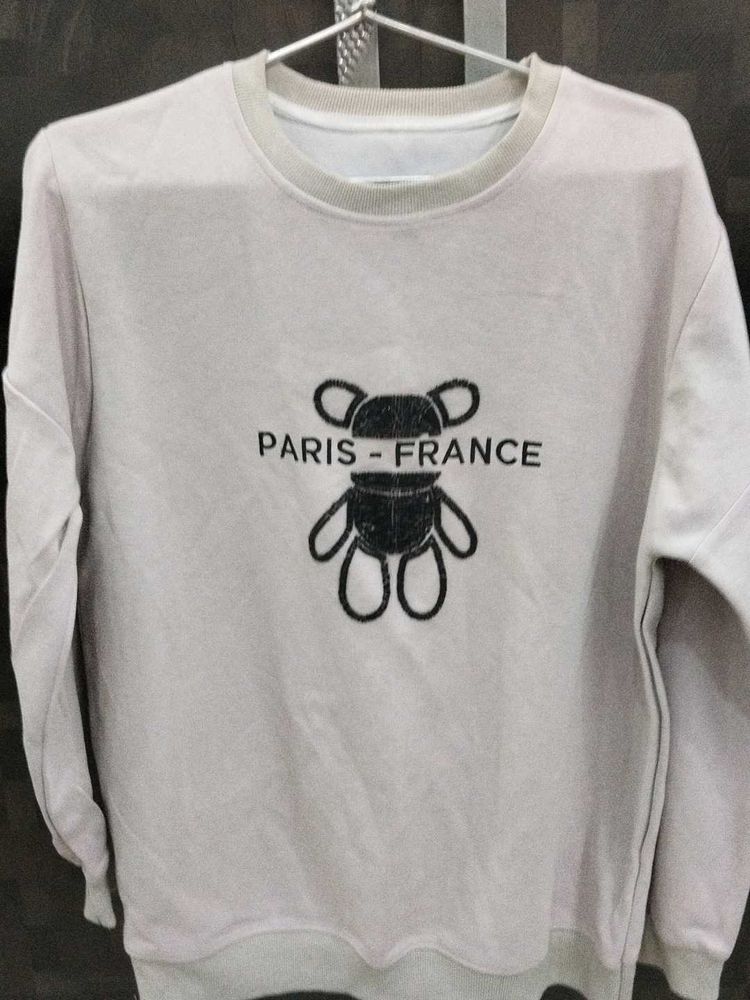 Paris France Bear Graphic Sweatshirt