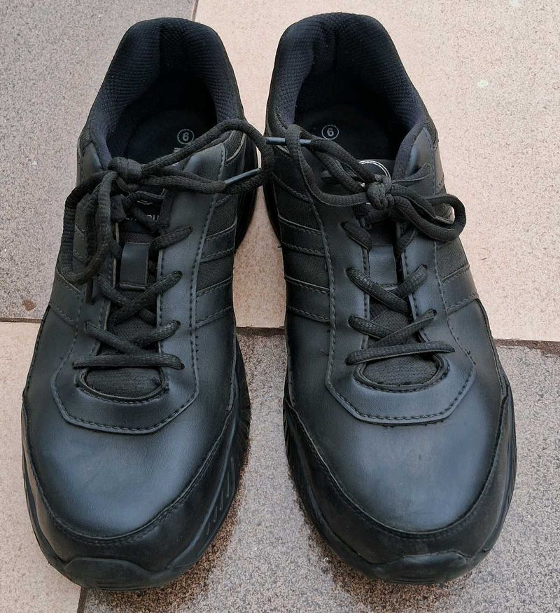 Campus Black school schoes