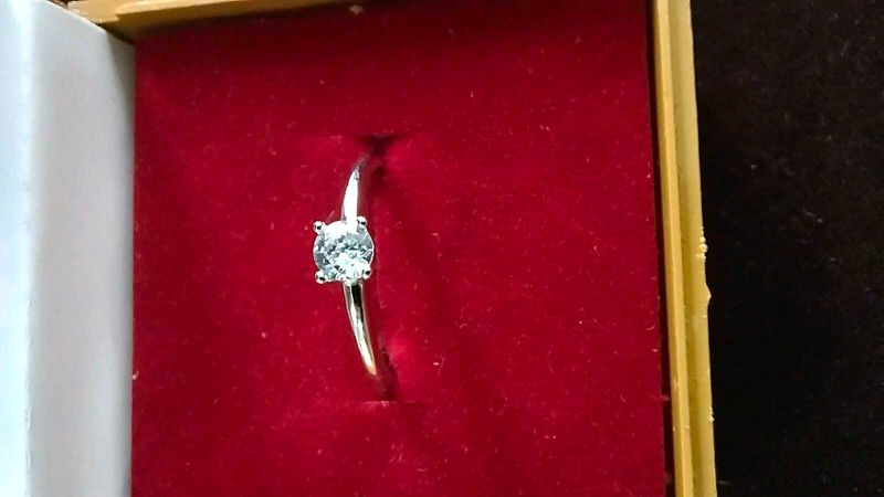 Elegant Solitaire Ring