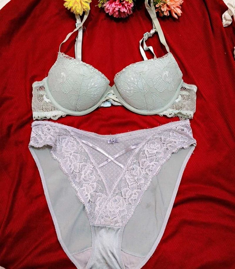 calvin Klein Bra and Panty Set👍