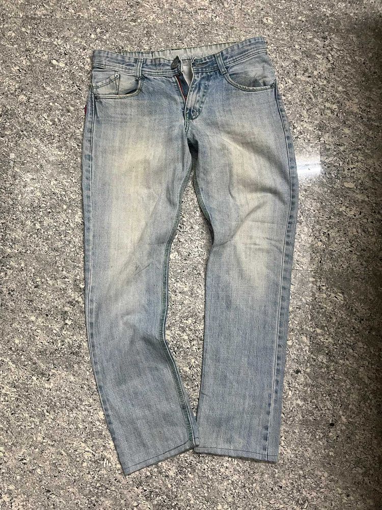 Men's Light Wash Denim Jeans