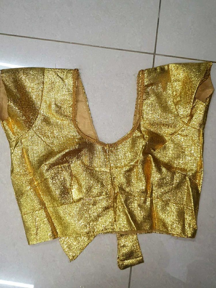 brand new 😻 Shiny Gold Blouse