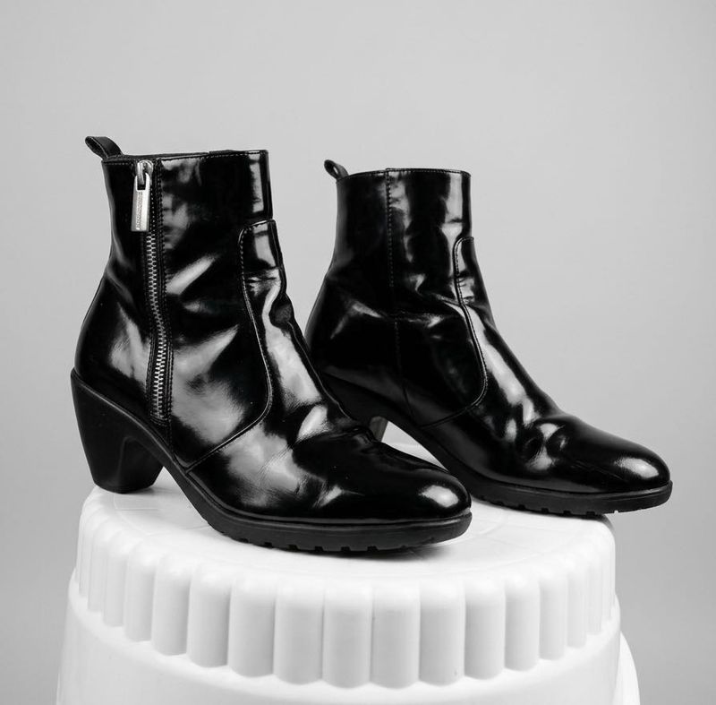 Black Patent Zip up Boots