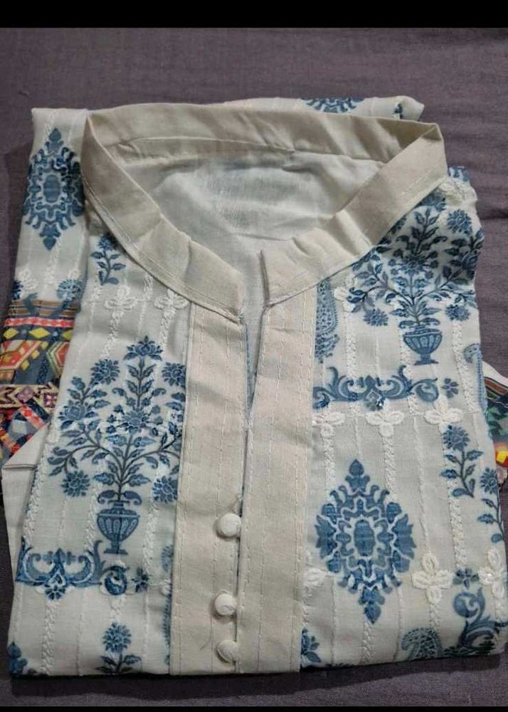 Elegant Floral Print Kurta