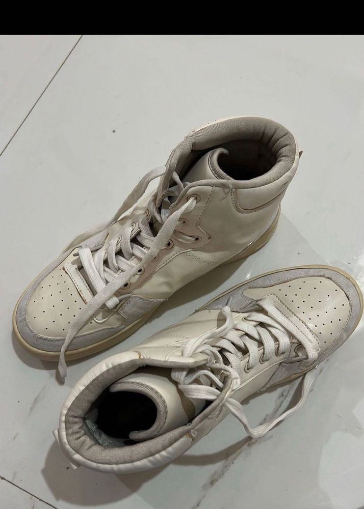 H&amp;m White High Tops
