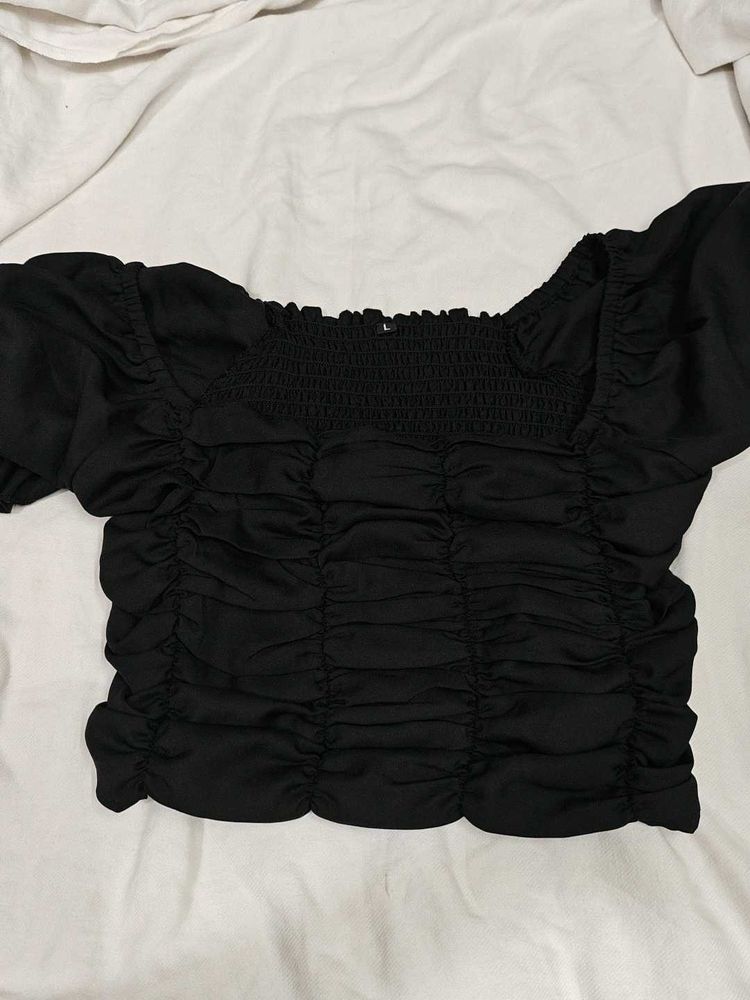 Black Puff Sleeve Crop Top