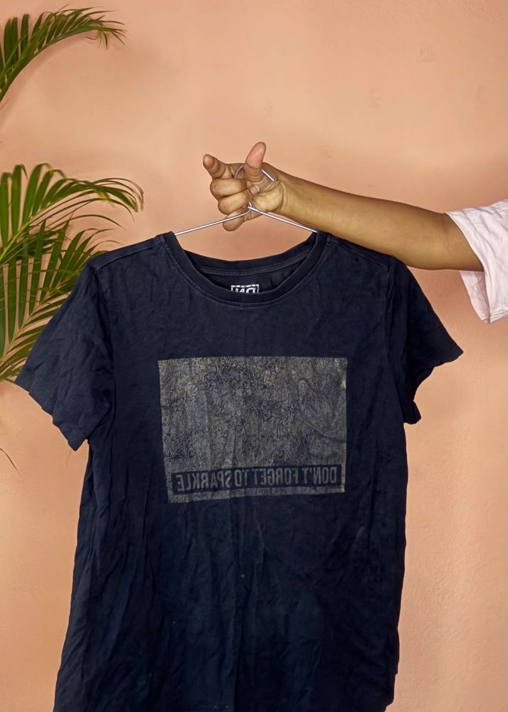Black Graphic Print T-Shirt