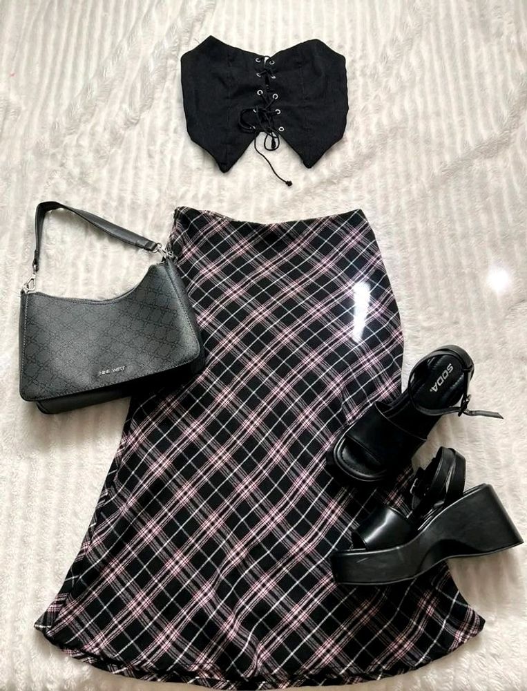 ✨ y2k skirt✨