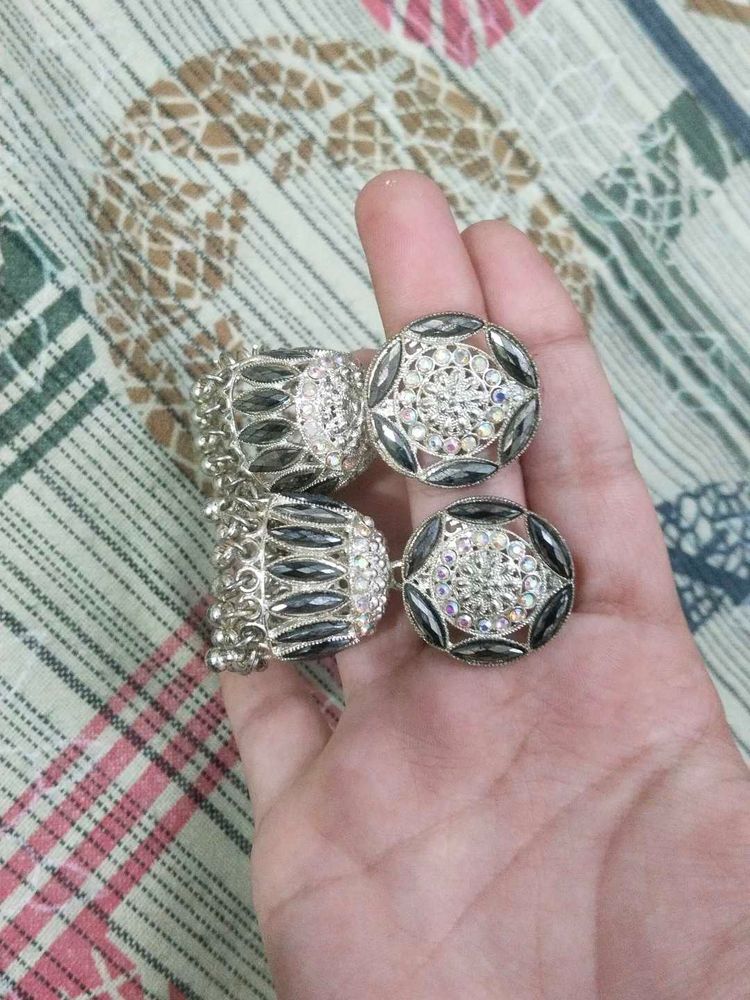 Sparkling Jhumka Earrings