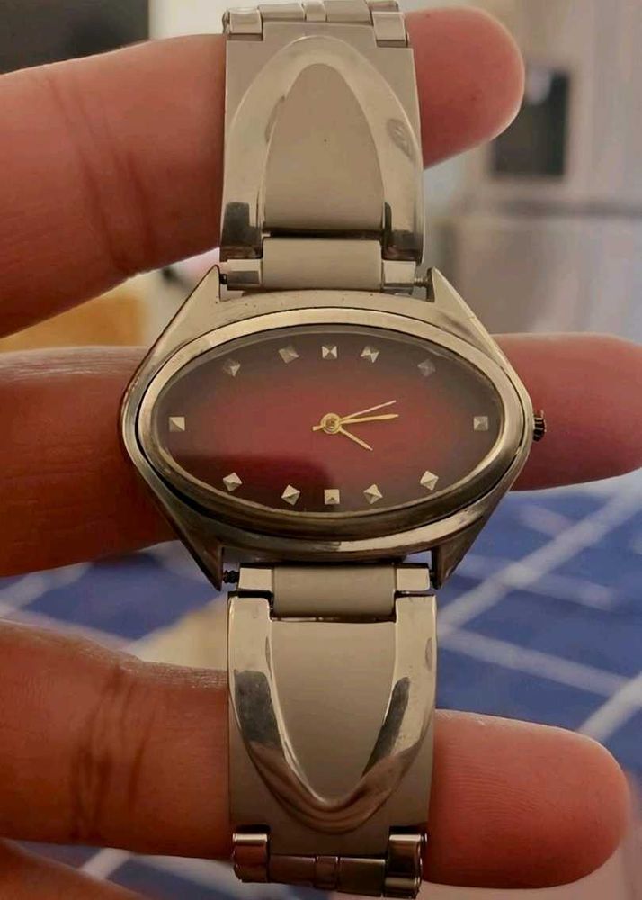 Custom red fume dial unique case