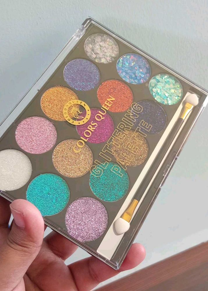 Colors Queen Glittering Eyeshadow Palette