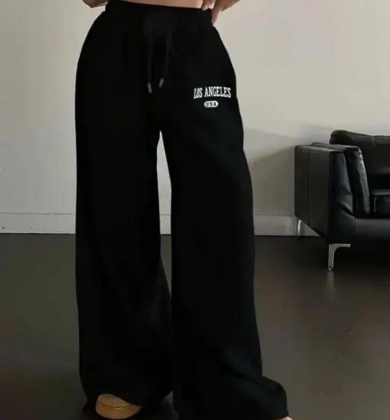 Black Wide Leg Los Angeles Sweatpants