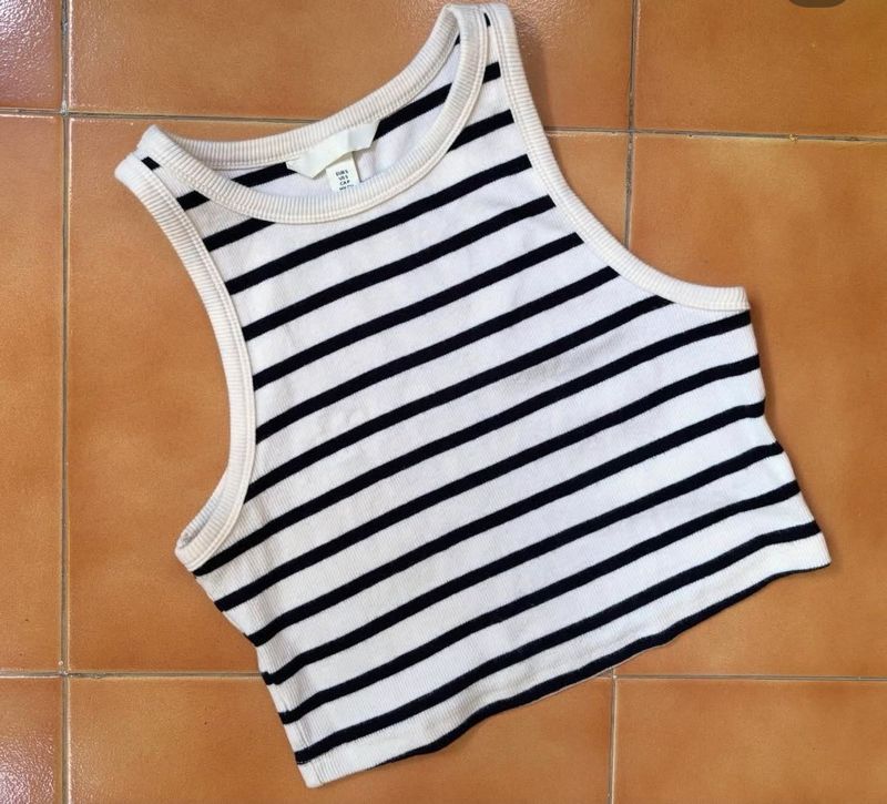 H&amp;M Striped Cropped Tank Top