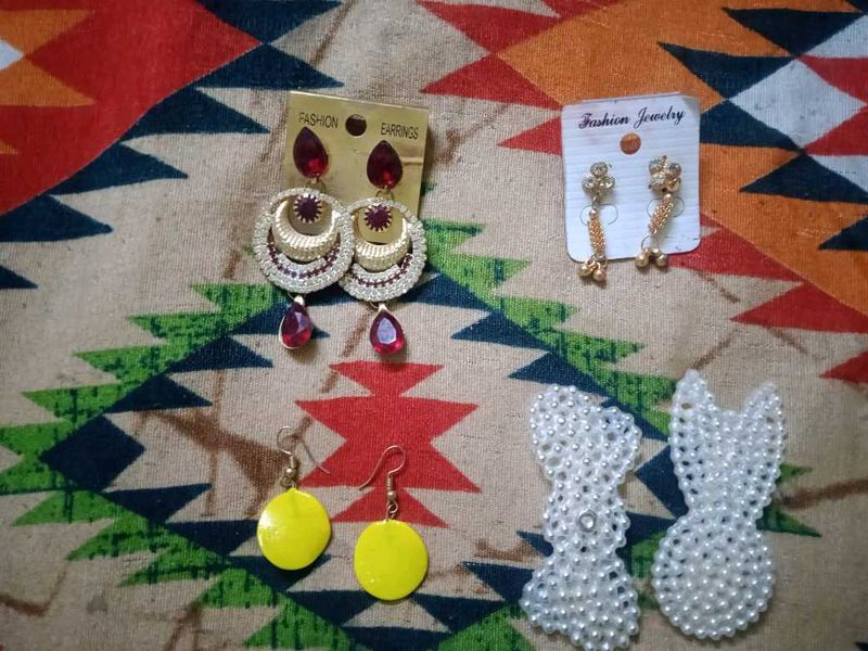 Earring &amp; Accessory Bundle - 5 Items