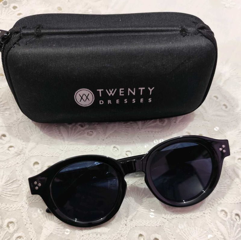 Twenty Dresses Solid Round Sunglasses