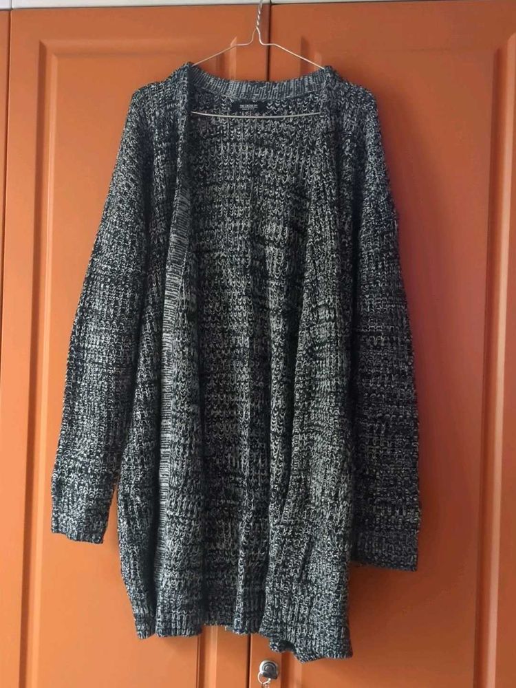 Soft Stylish Knit Shrug For Plus Size