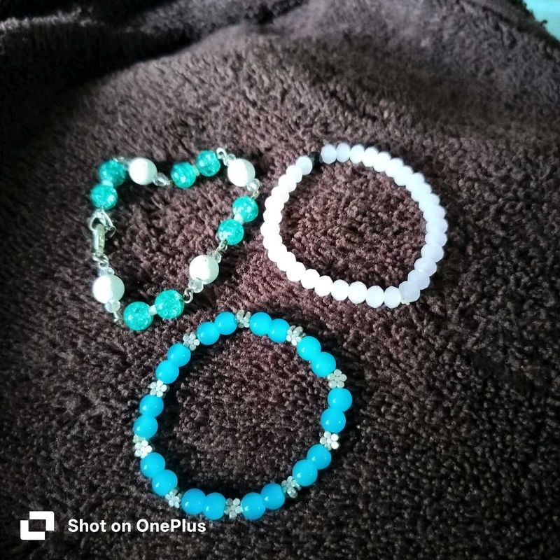 lovely Beaded Bracelet Set