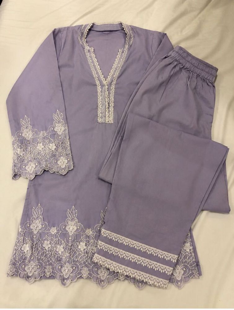 Lilac Kurta Set with White Lace Detail