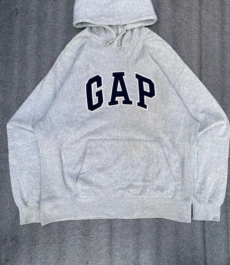 GAP Hoodie - Casual Comfort