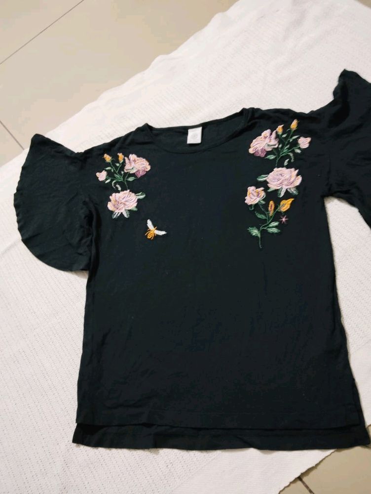 A Lovely Top With Net &amp; Embroidery