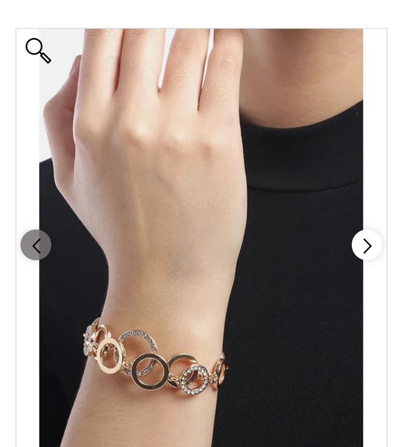 Chic Circle Link Bracelet