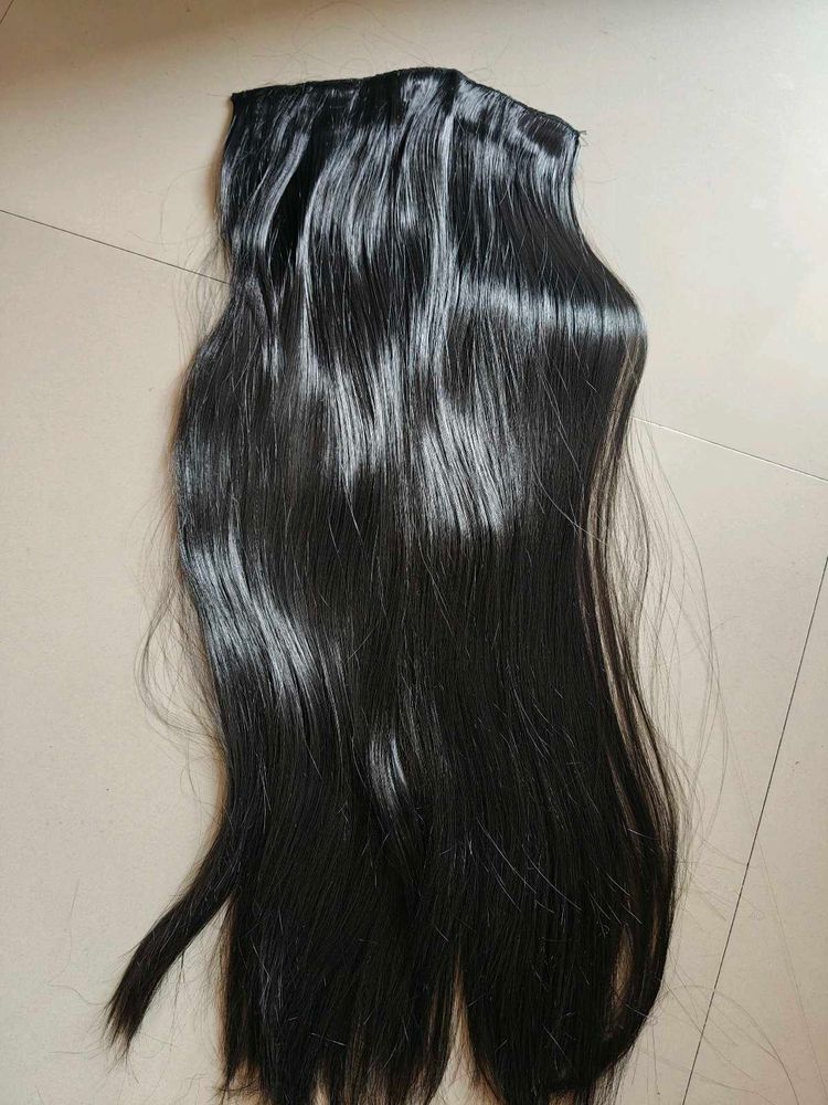 Clip-in natural Black Hair Extensions