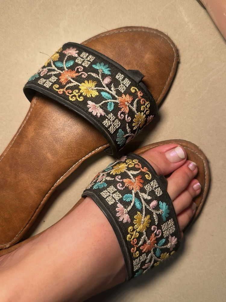 Embroidered Floral Indian Slide Sandals