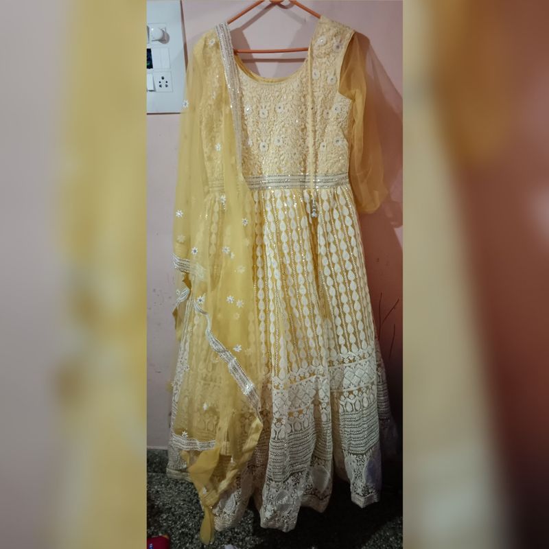 Gown Type Lehenga Price Dropped