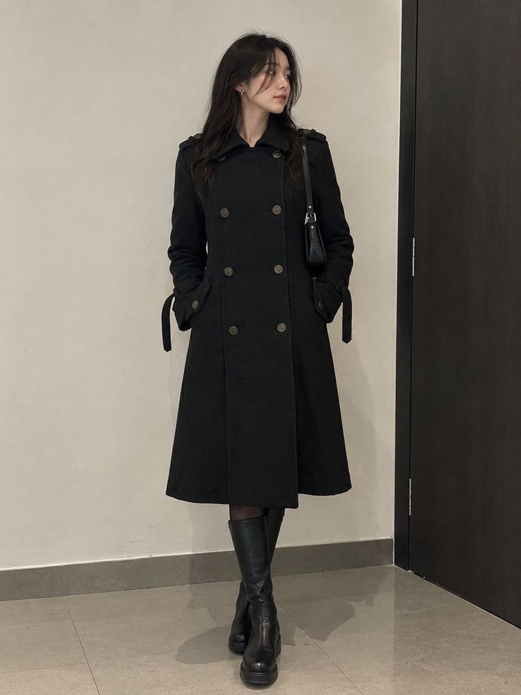 Trending Elegant Double-Breasted Black Coat