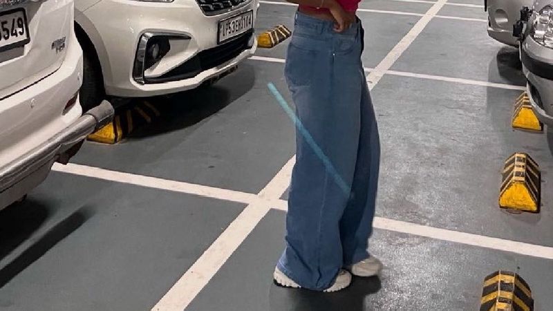 Newme Asia jeans not used new medium to large