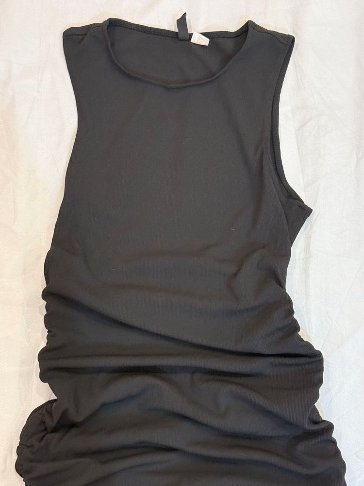H&amp;m Black Pull Up Ribbed Dress