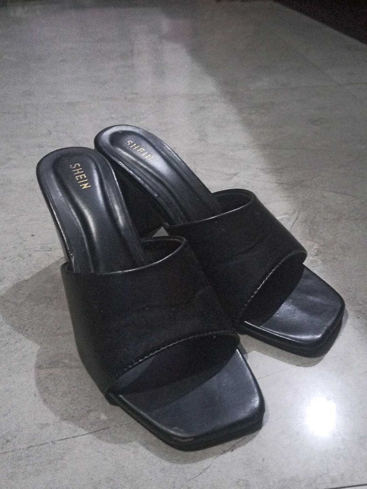 SHEIN Women Black Open Toe Block Heels