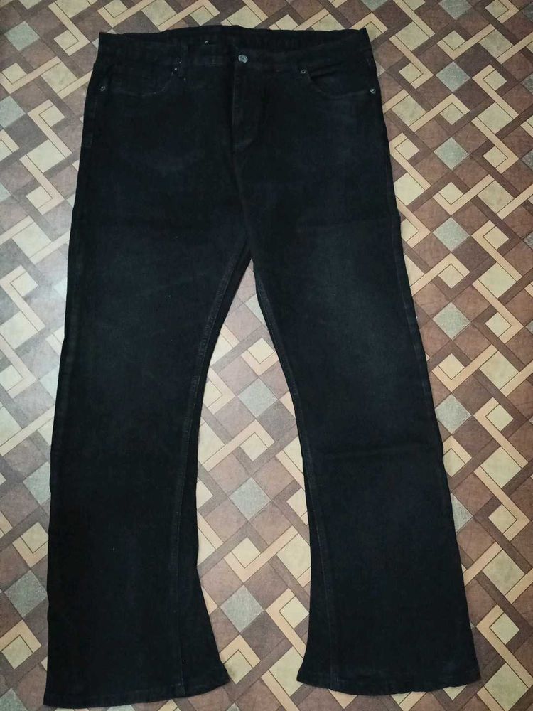 Black Jeans - Stylish &amp; Versatile