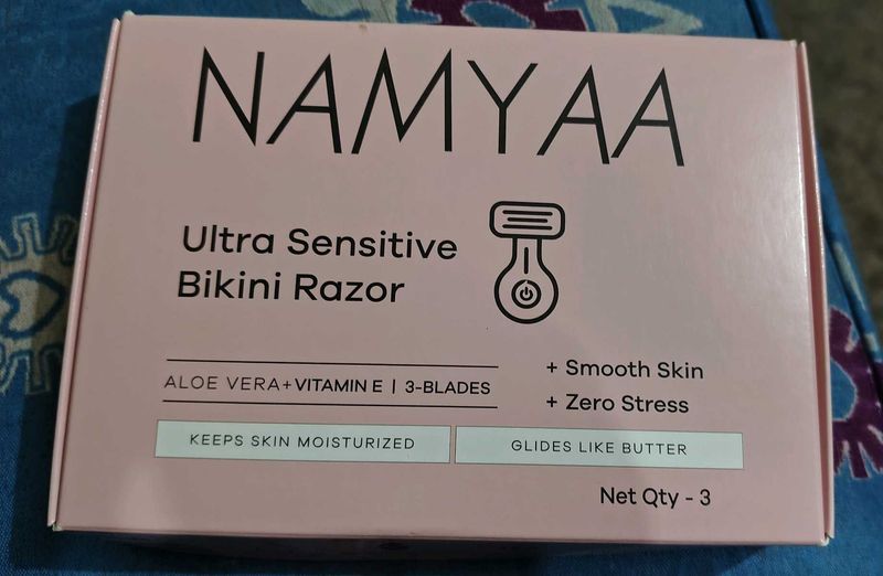 Namyaa Bikini Razor 3-Pack