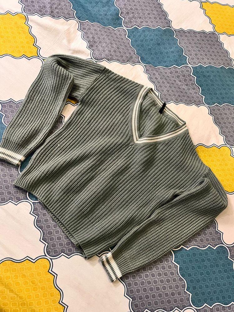 Stylish V-Neck Knit Sweater
