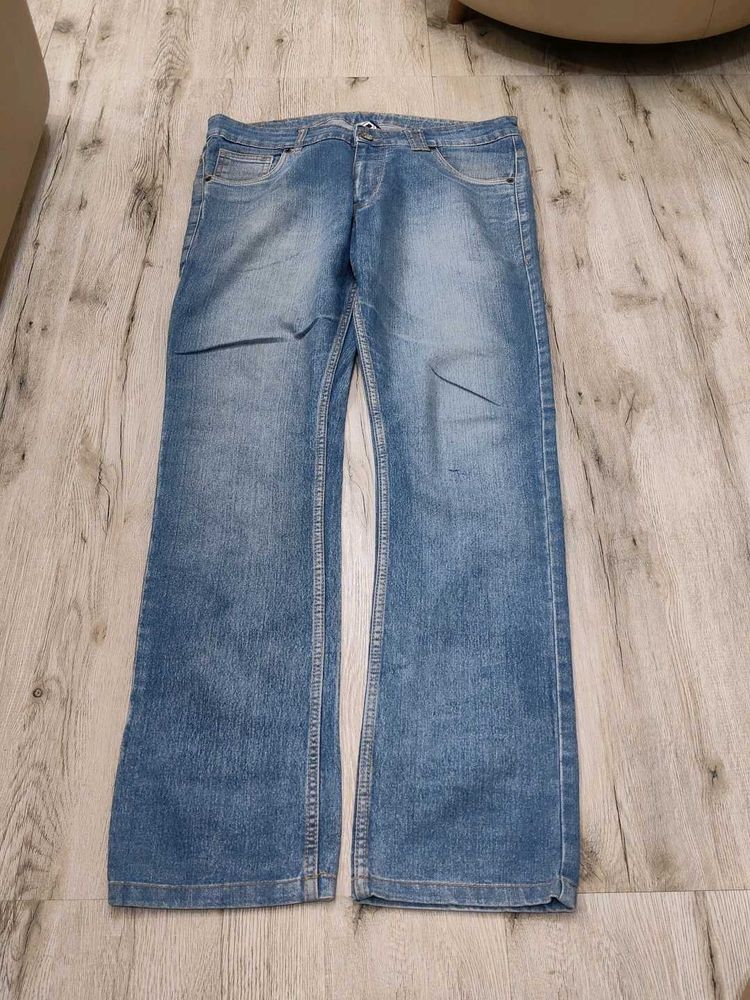 Ma6022 DYFI Jeans waist 36 inches