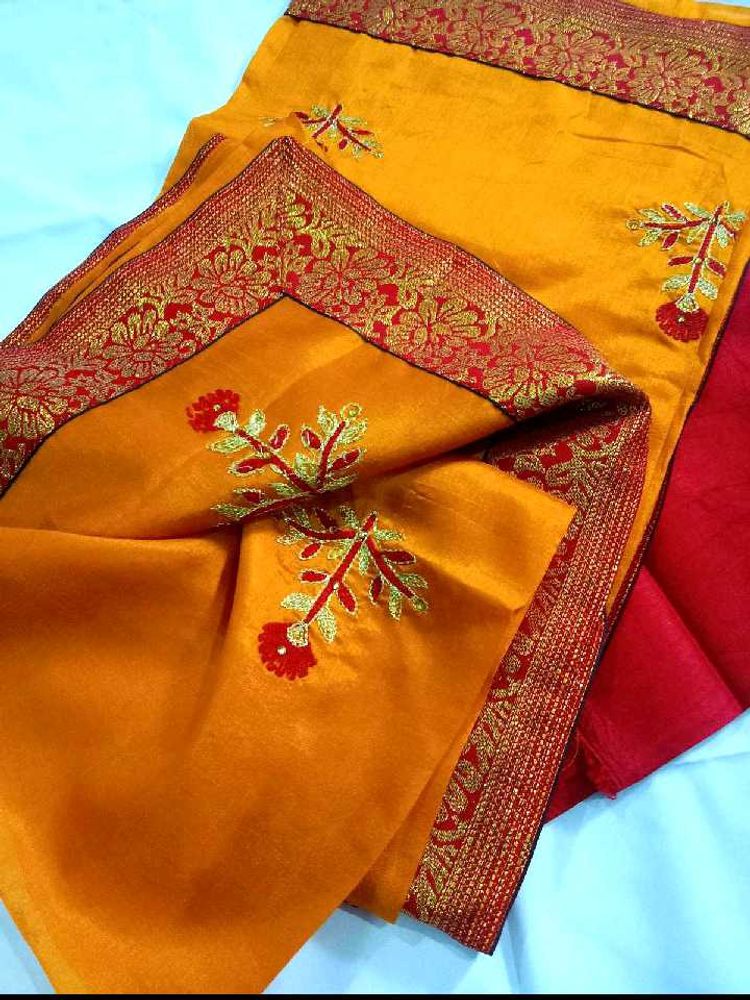 (Free Delivery🌺)beautiful Mustard Saree