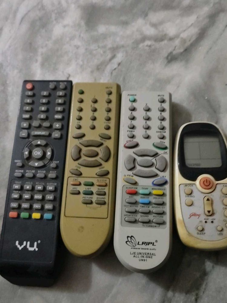 4 Remote Controls