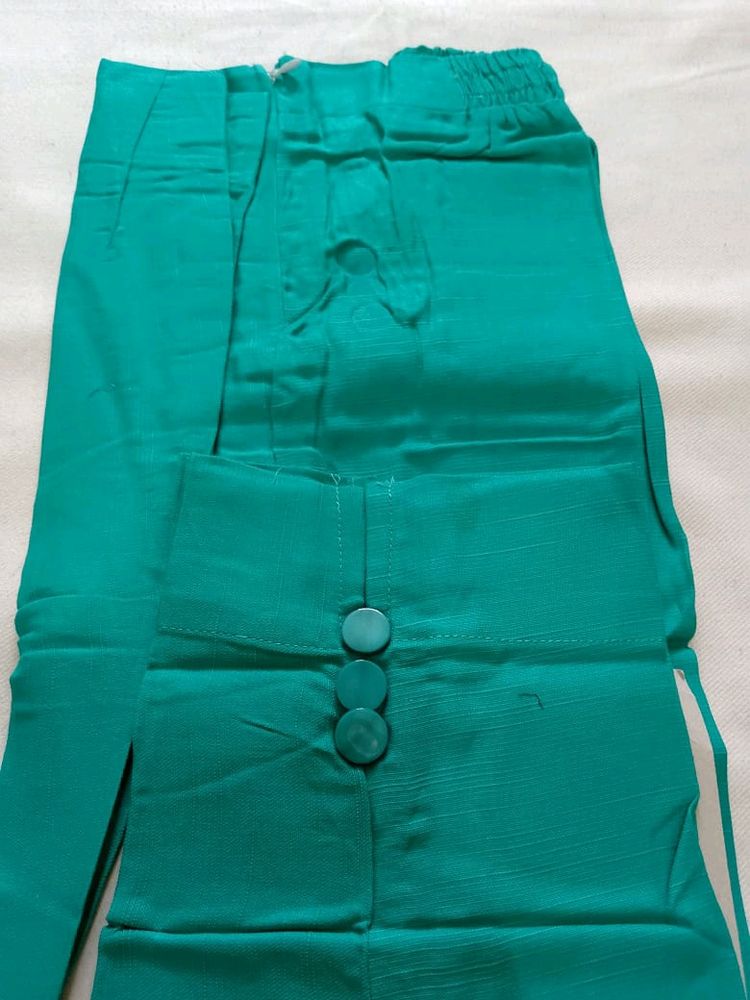 Trousers 👖 For Girls