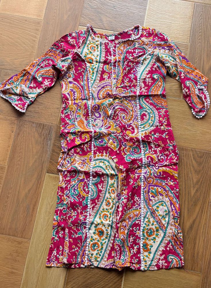 Vibrant Paisley Print Kurta