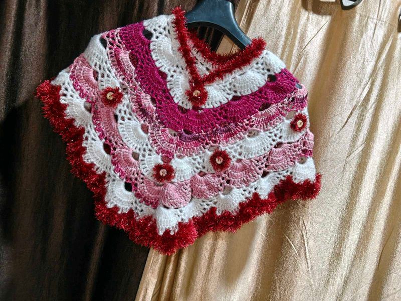 Handmade Crochet caplet wool fr winters