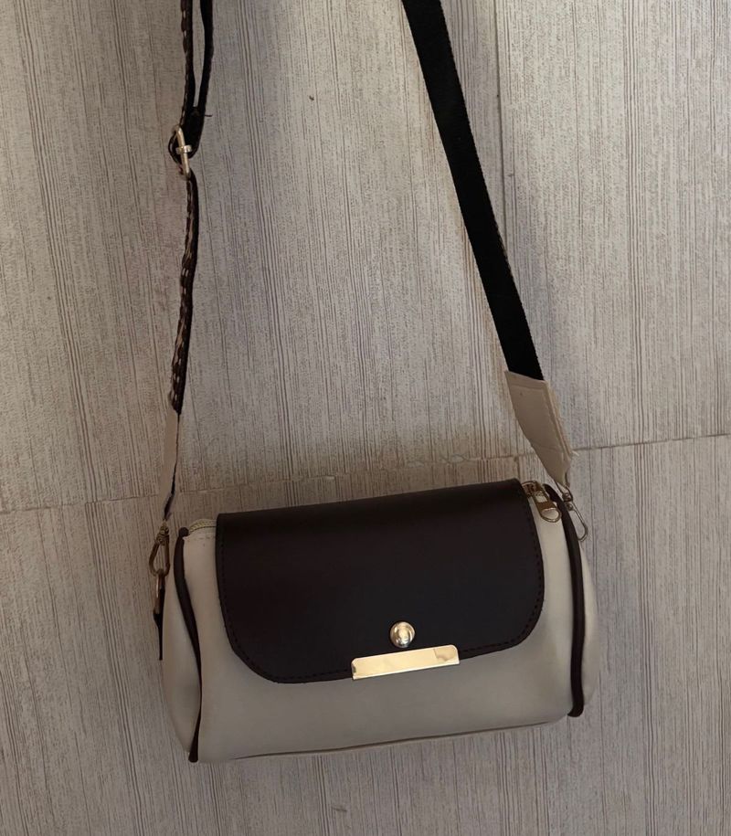 Stylish Two-Tone Crossbody Bag